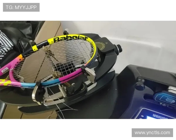 新手到专业级网球拍选购技巧与性能解析指南材质重量平衡点选择策略 - 副本 - 副本 - 副本