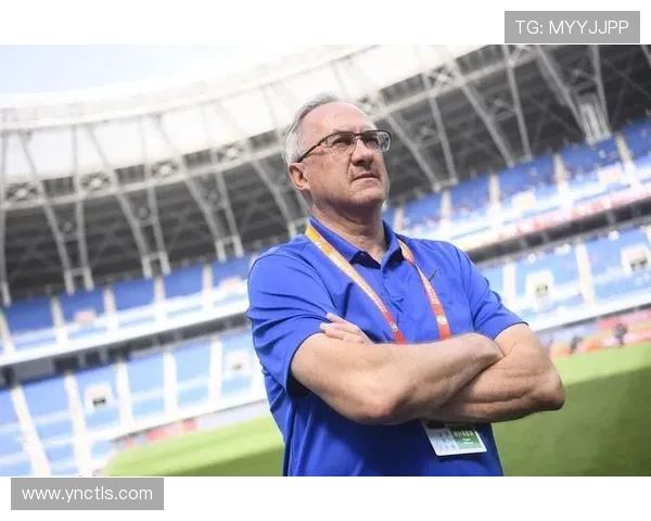 聚焦中超比分风云解析赛场胜负走势全景观察与豪门崛起沉浮实录记 - 副本 - 副本 (2) - 副本 - 副本